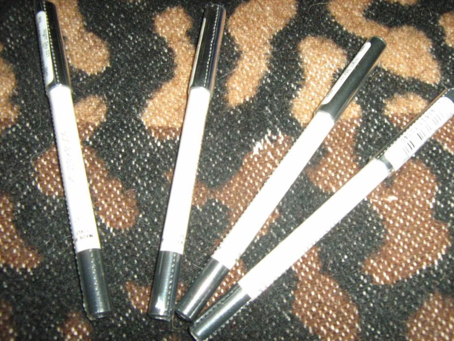 Creion contur ochi super calitate SONIA KASHUK ITALIA