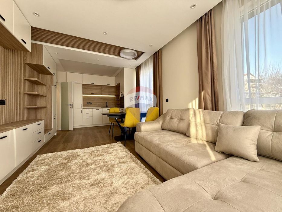 Продава се Тристаен апартамент в Варна, м-т Пчелина - 84 кв.м за 1458 €/кв.м - Снимка #11