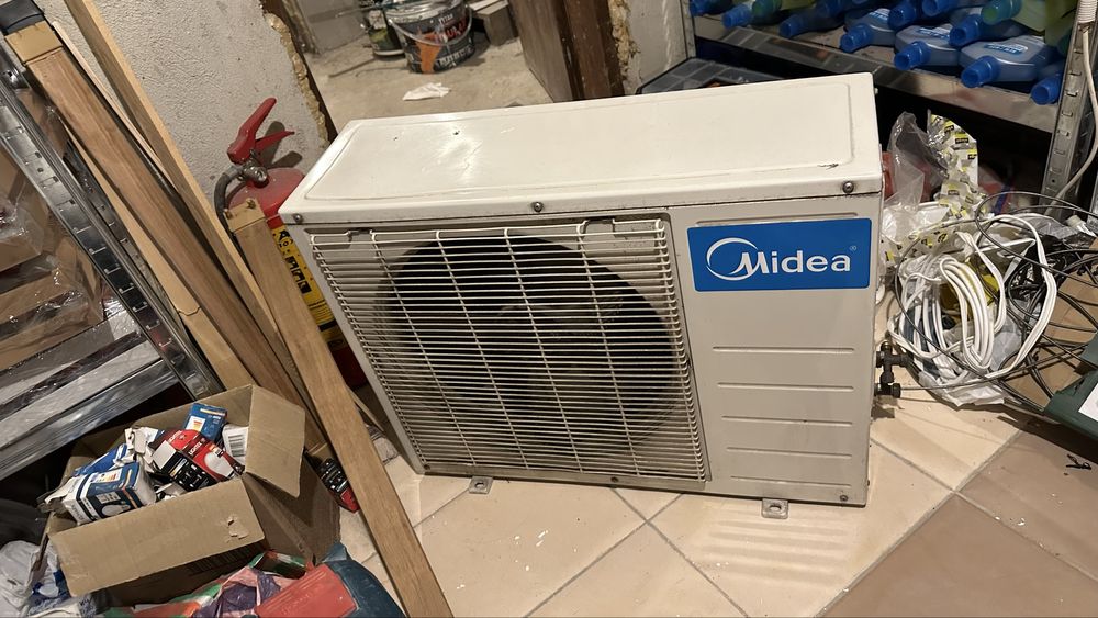 Midea климатик - 9тка