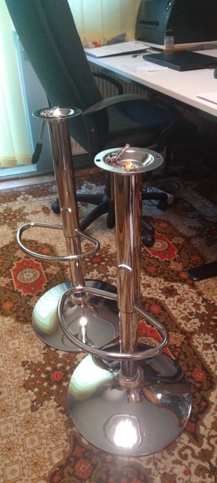 vand 2 scaune de bar