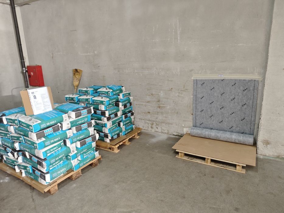Ardex X7F , Laticrete 335 MAXI S