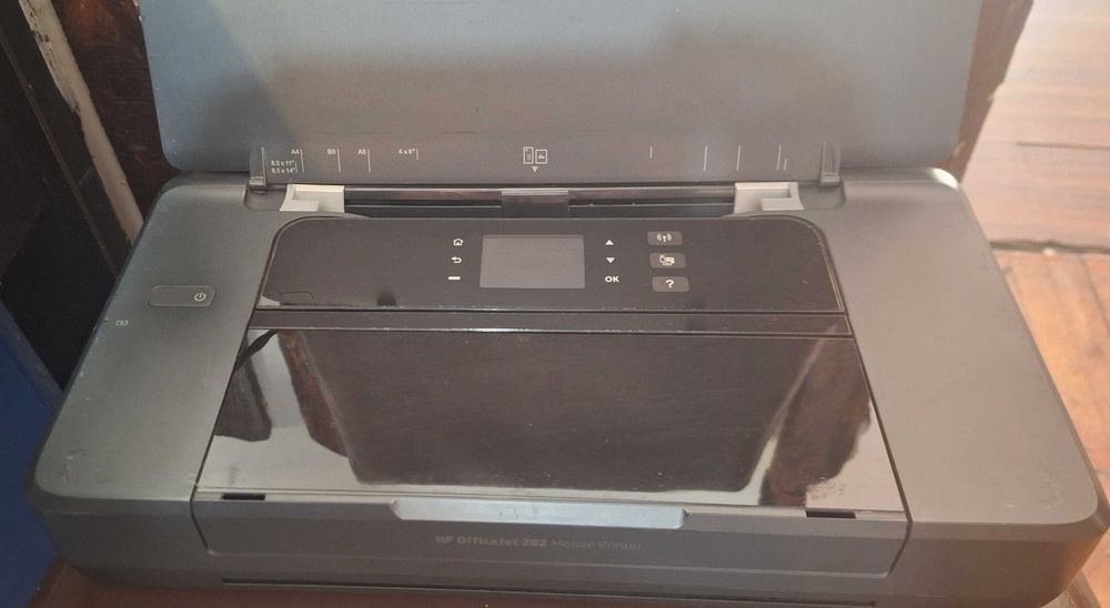 Imprimanta HP OfficeJET 202 Mobile Printer-reconditionat+cartuse noi