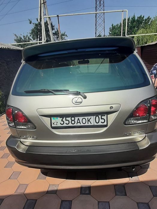 Продам лексус RX300