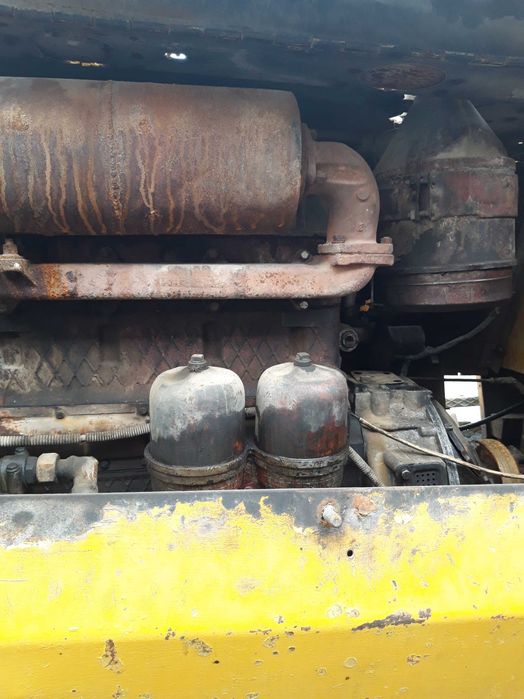 Продается автогрейдер дз 99