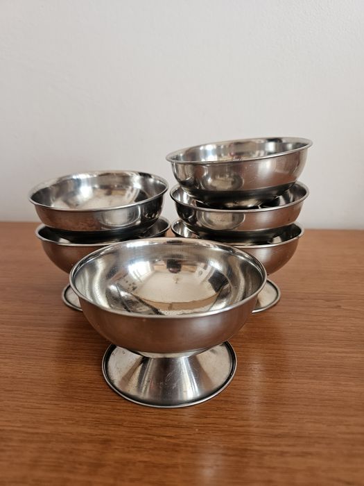 6 cupe de inox, pentru inghetata