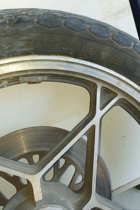 Roti/jante moto Suzuki