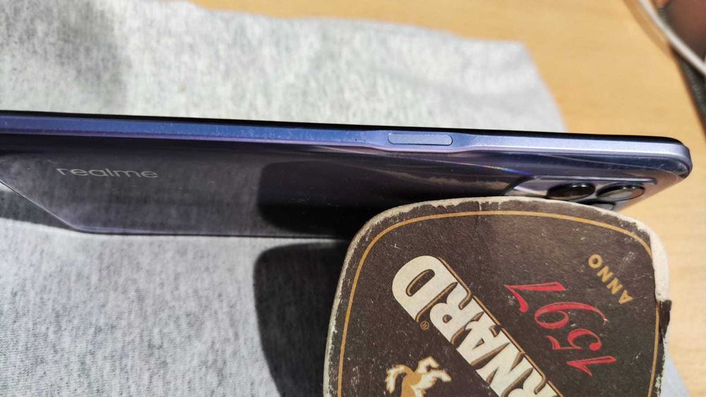 realme 8i, 4/64 ГБ, 2 SIM