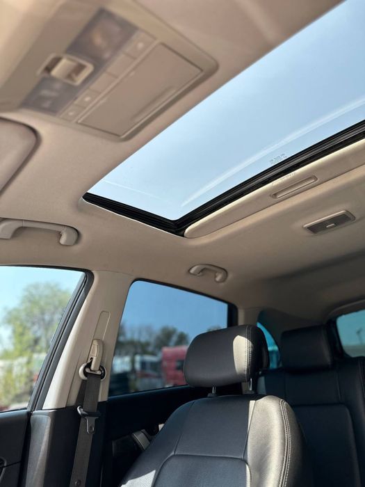 Продаю свою Каптиву 3-литр 2012 года  выпуска