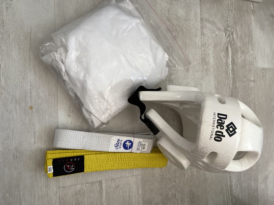 Новое кимоно, шлем, пояс