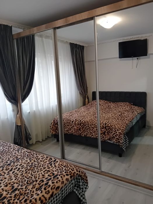 Închiriez apartament 2 camere