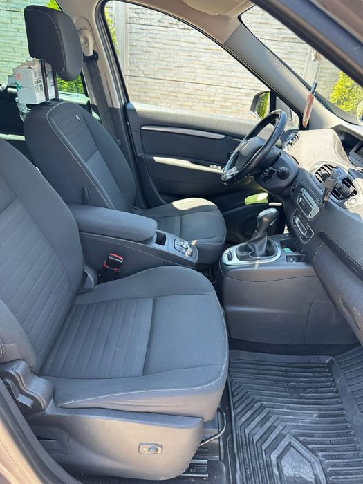 Vând Renault Grand scenic Limited 7 locuri euro 6