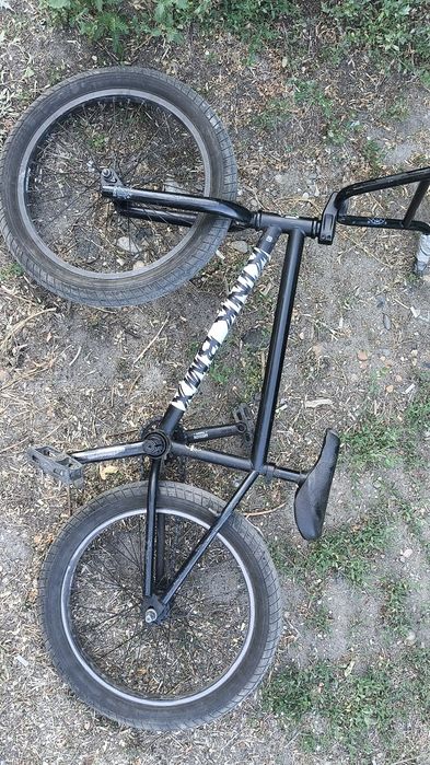 BMX KINK, Curb 2021
