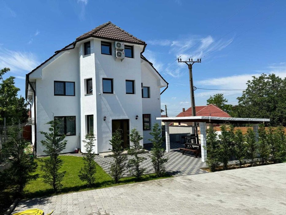 Vand/schimb Casa Vila Pensiune Noua 400 mp Baile 1 Mai Baile Felix