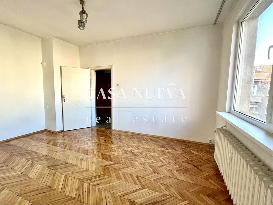 Двустаен апартамент в гр.София, Център - ул.Пиротска  288400€