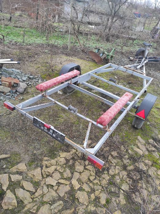 Remorci - peridocuri NEINMATRICULATE