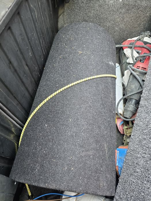 Vand subwoofer auto si statie