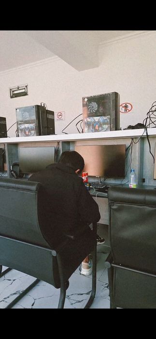 Продаётся 20 компьютеров.