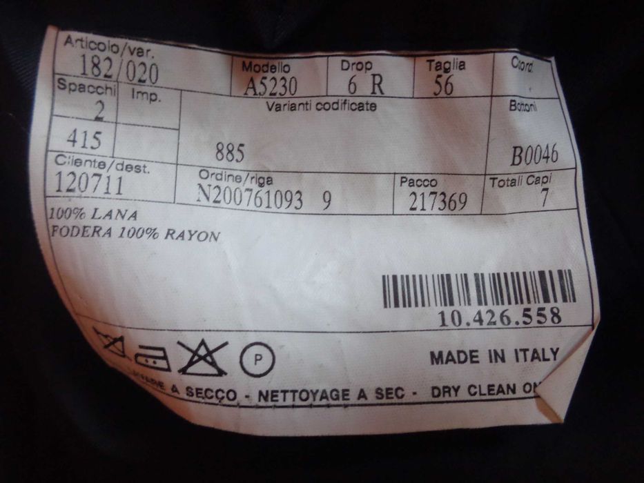 Sacou negru Burberry London marimea 56