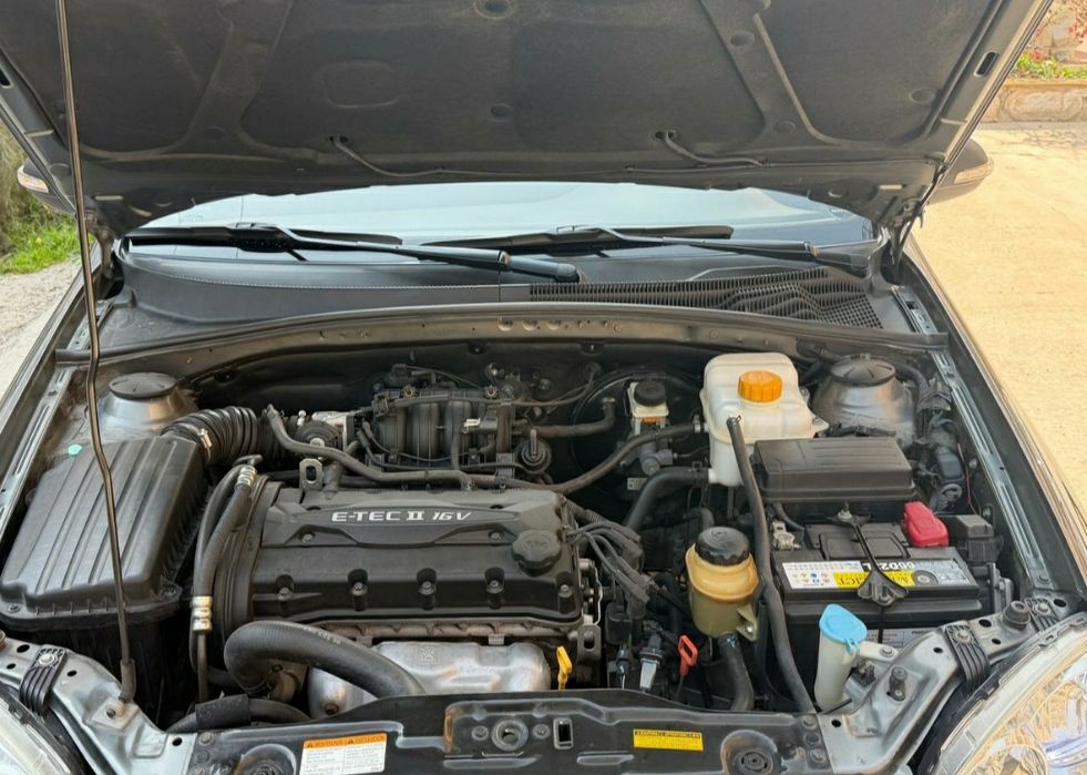 Ласетти 1.6 автомат. 2013. Краска тоза. Бензин.