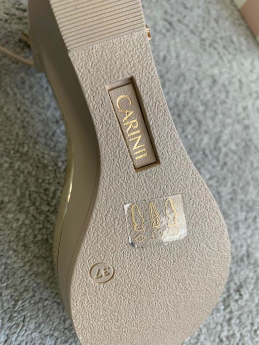 Обувки - различни модели