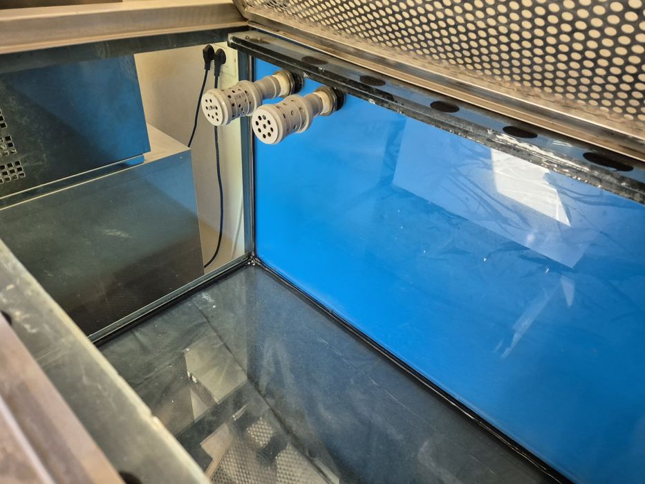 Acvariu inox profesional, 1000 litri, cu recirculare