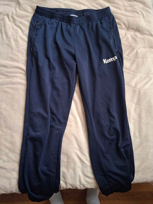 Спортен анцунг Kempa