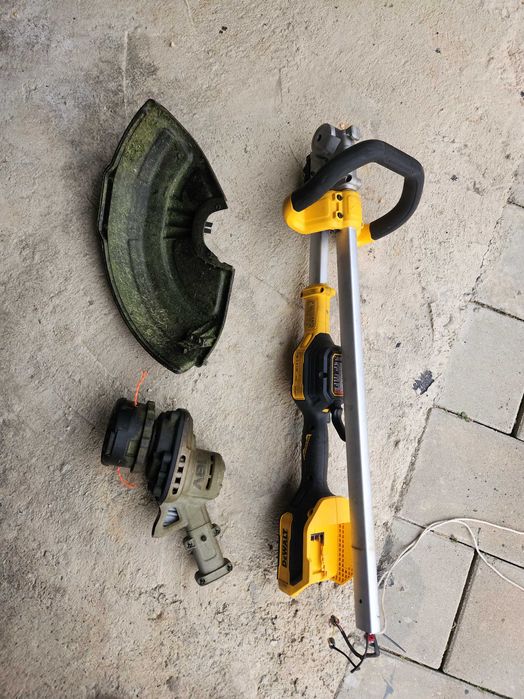 Dewalt motocoasa DCMST561 motor defect