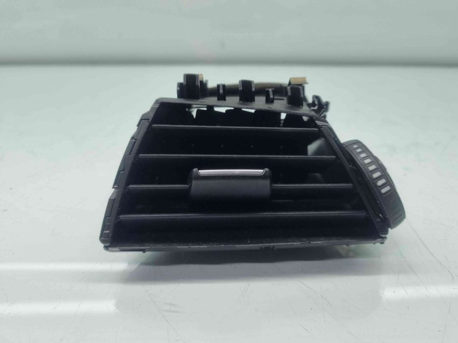 Grila aerisire stanga Bmw 1 (F20) Facelift [Fabr 2011-2017] 9205355-0