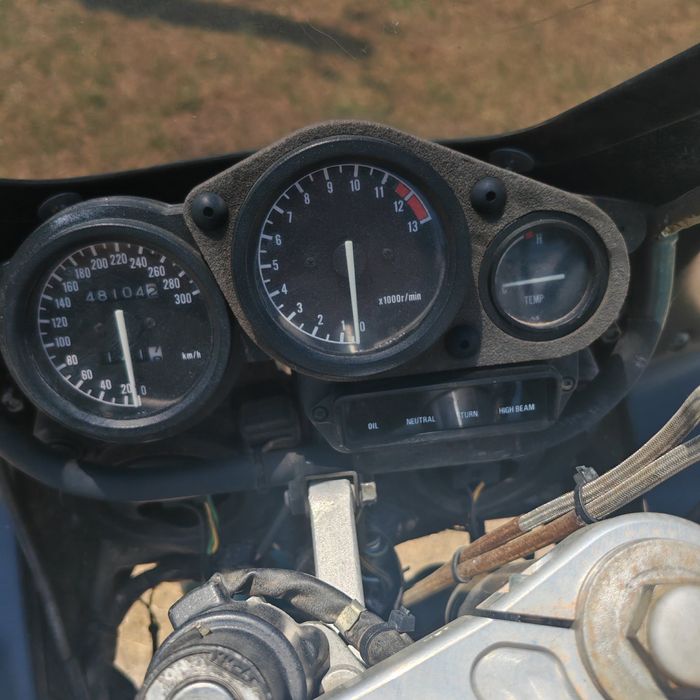 Yamaha FZR 1000 EXUP in Stare Perfecta