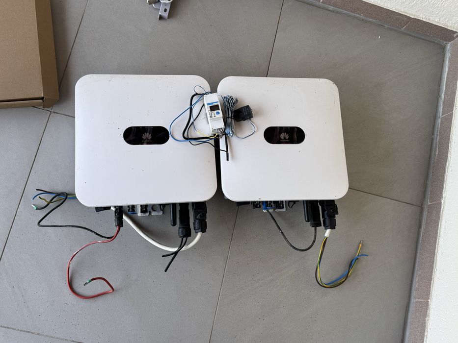 2 Invertoare solare Huawei SUN2000-4KTL-L1 – 4 kW fiecare – Set