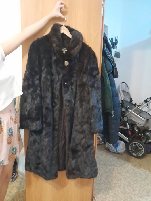 Шуба новая и лёгкая