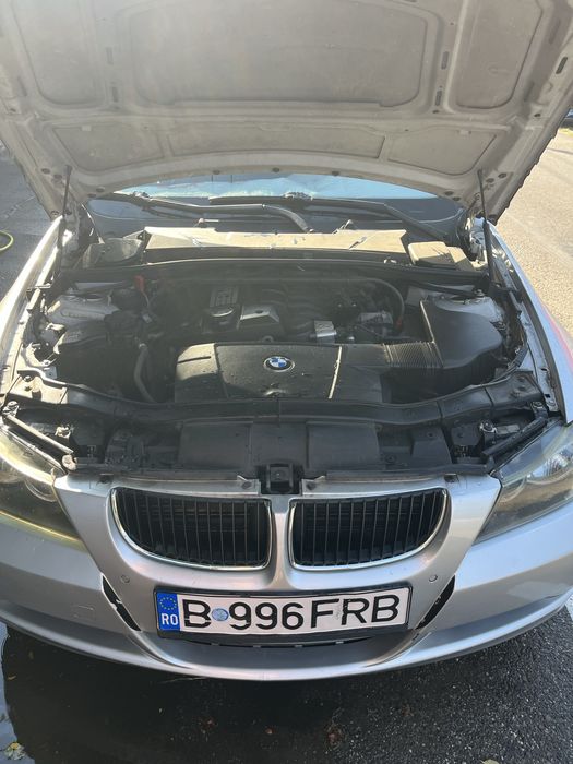 BMW 320i Benzina