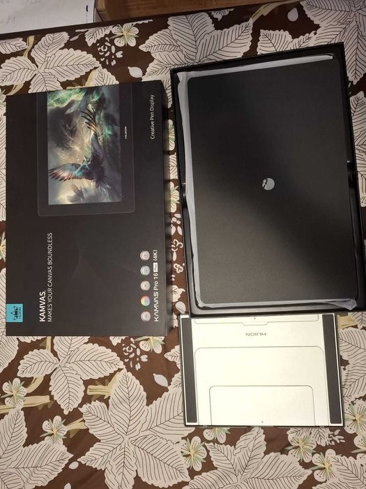 HUION Kamvas Pro 16 Plus 4K UHD