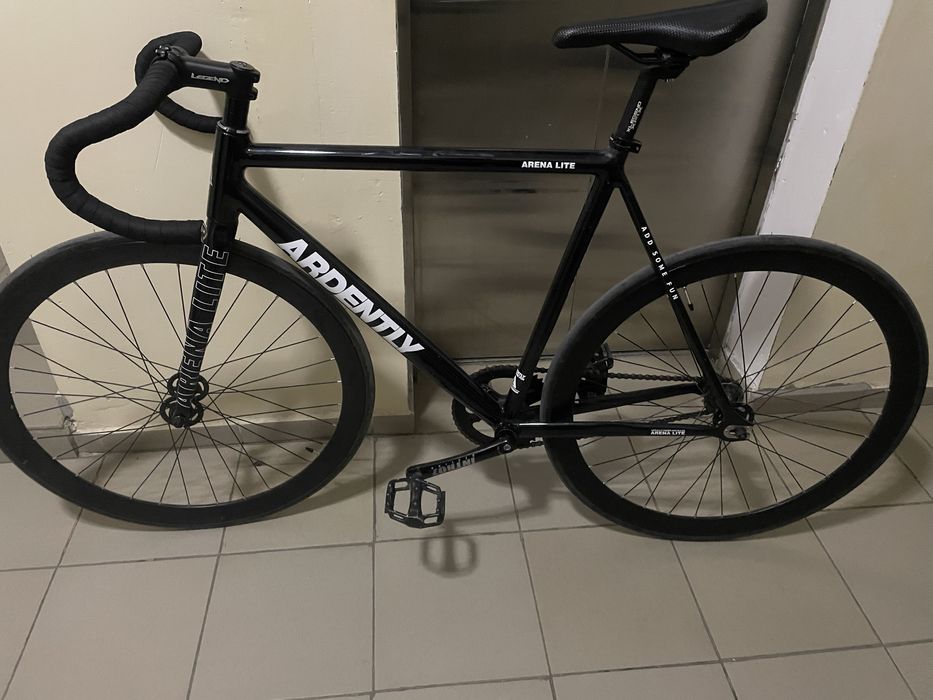 Fixed gear Ardently