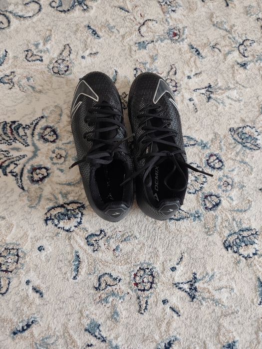 Бутсы DEMIX продам