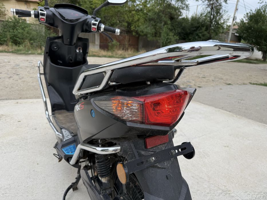 Scooter electric functional