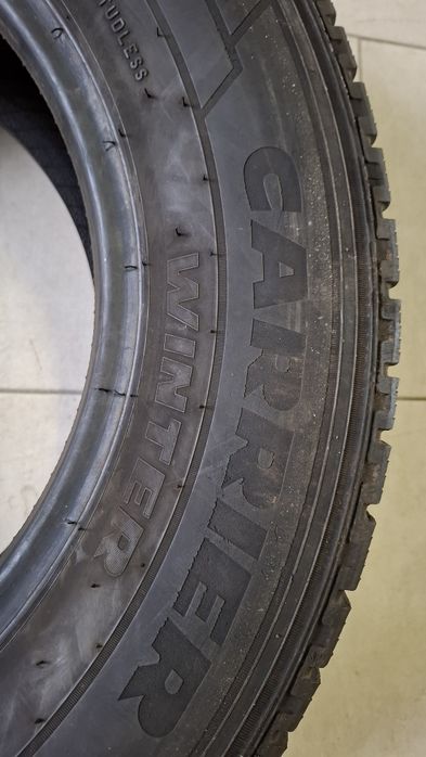 Зимна бусова гума Pirelli 235 65 16C