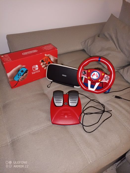 Vând Nintendo switch