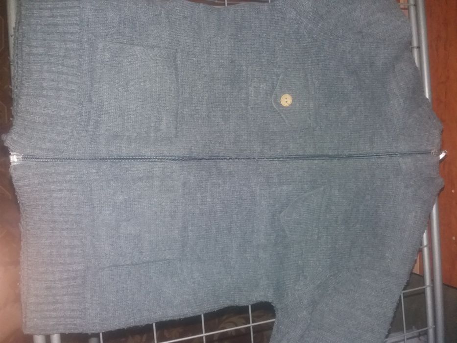 Продам кофту на мальчика