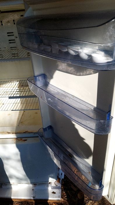 Холодильник бирюса