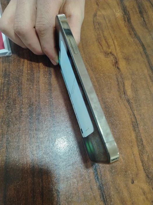 Iphone 12 pro   128 tali 75 yomks