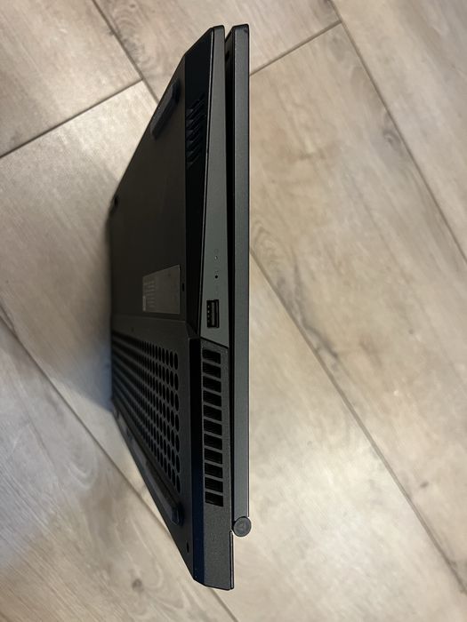 Laptop gaming Lenovo legion 5 15ARH05 Ryzen 5 4600 GTX1650 16Gb ram