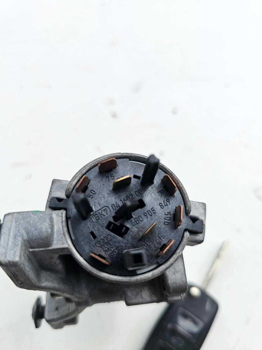 contact + cheie volkswagen polo 9n3 / seat ibiza / skoda fabia