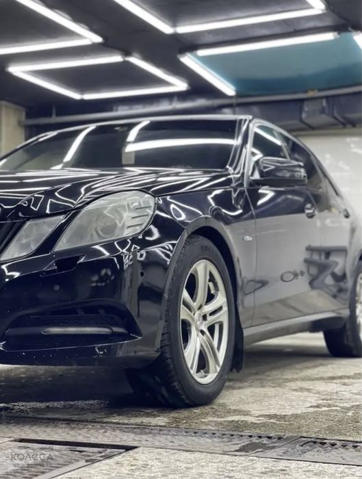 Продам Mercedes benz 212.