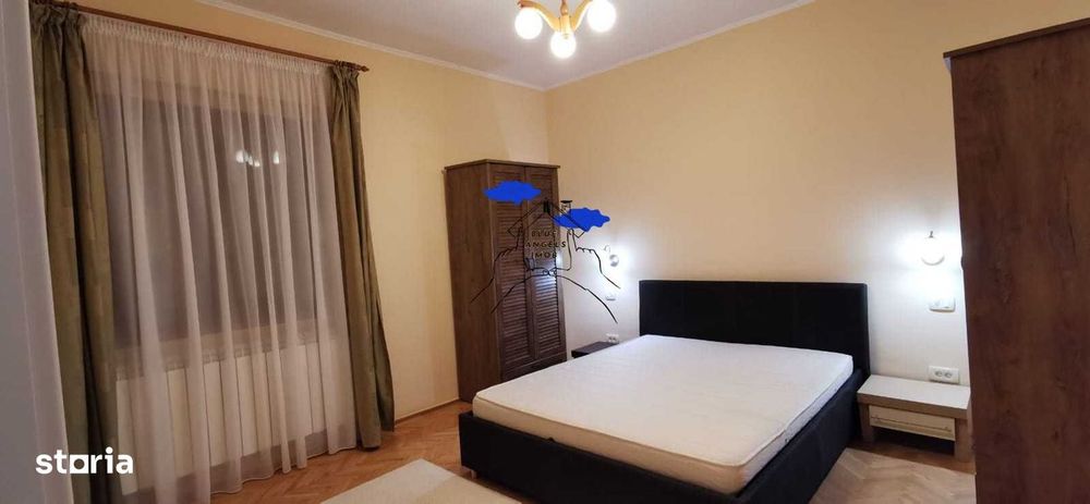 Apartament de 2 camere renovat in Tractorul - 2 locuri de parcare