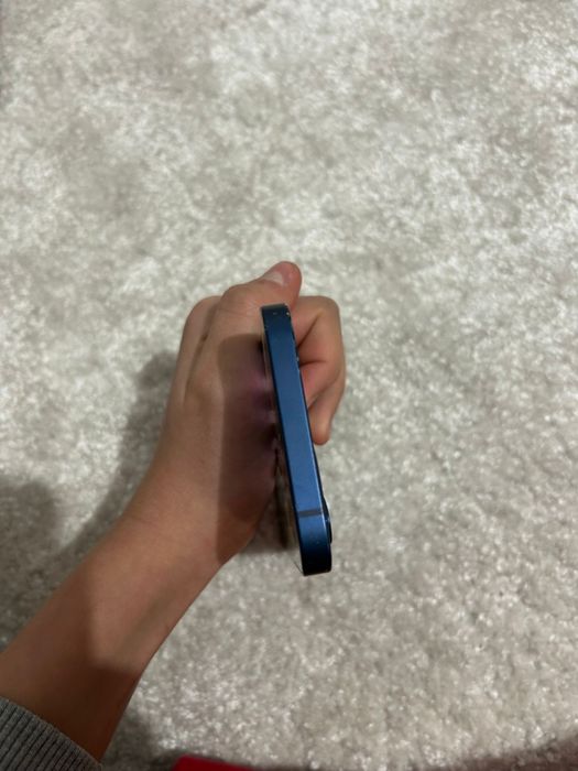 vand iphone 12 78% sanatate