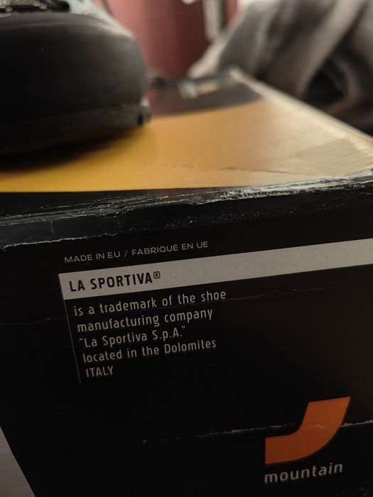Bocanci montani La Sportiva Trango Evo GTX – mărimea 42, 27 cm nu scar