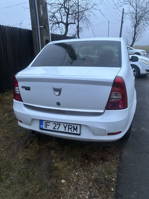 Vand Dacia Logan