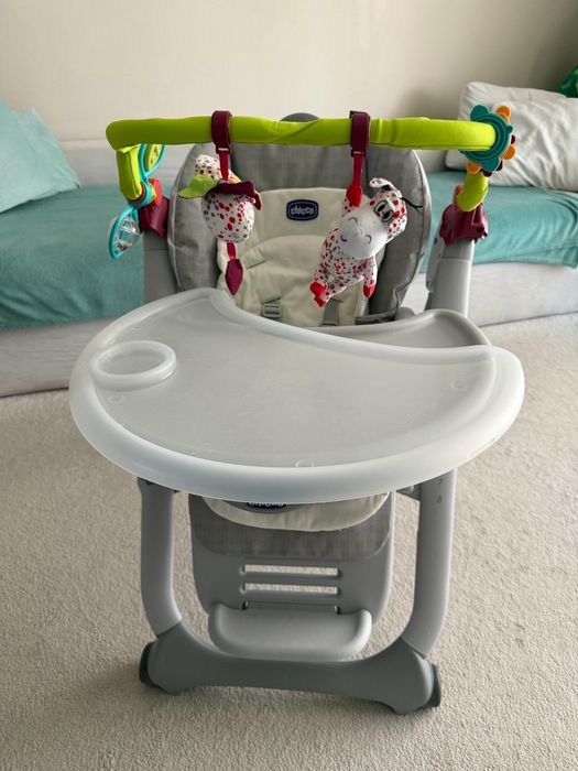 Scaun de masa pentru bebelusi Chicco Polly 2