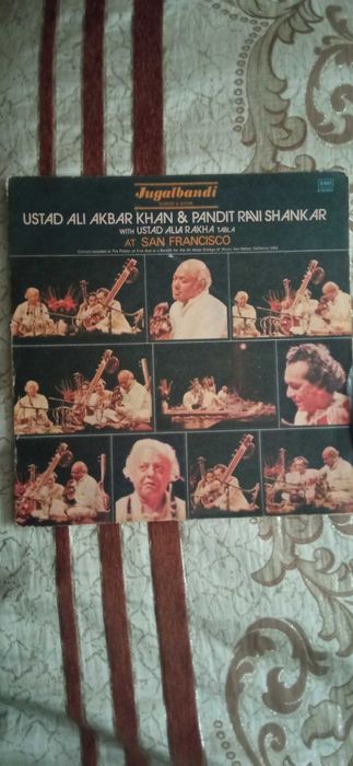 Пластинки: Leb I Sol 1979, и другие.